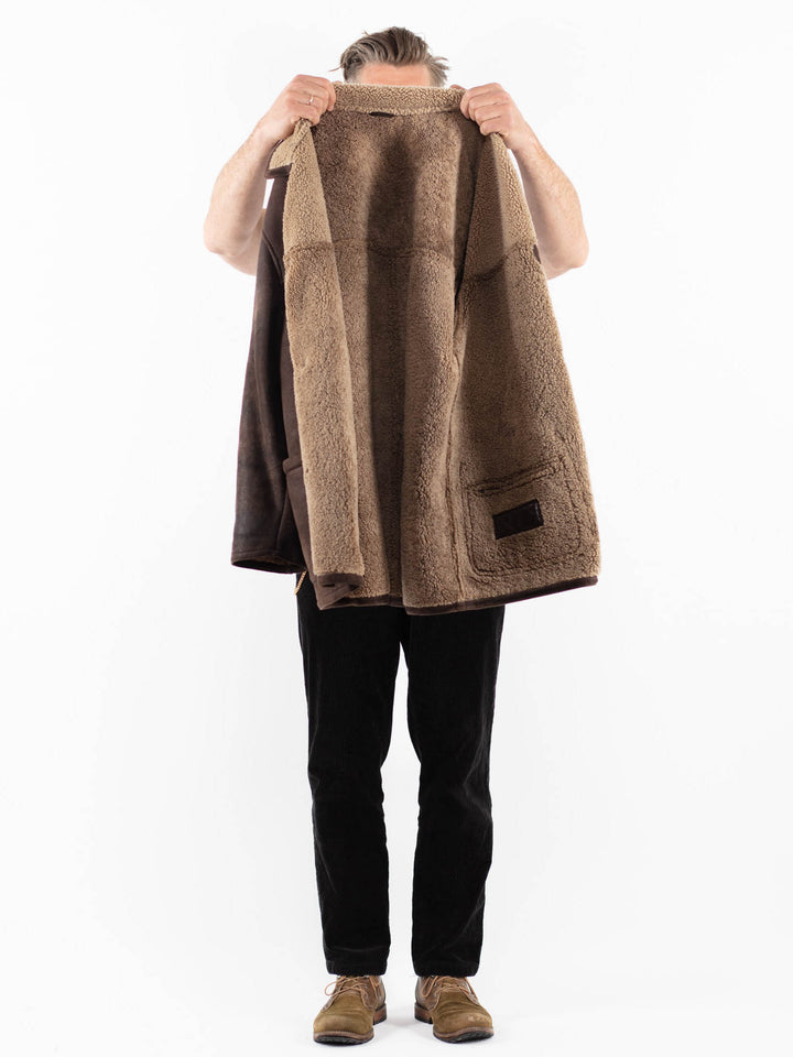 Vintage 90's Men Sheepskin Coat in BrownZ1847