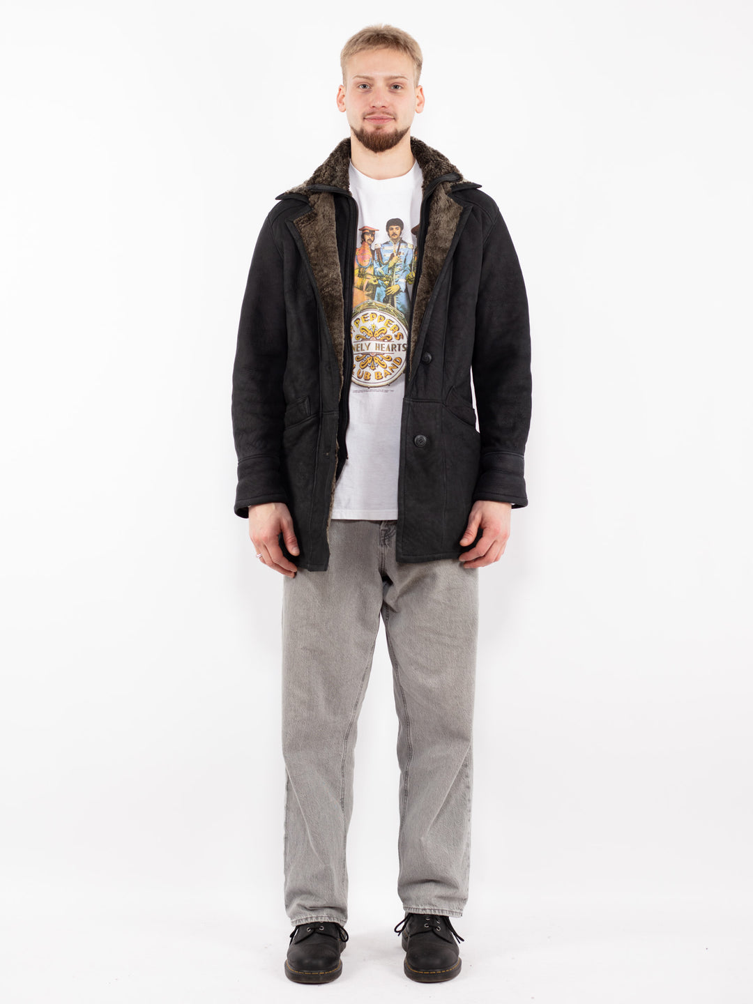 Vintage 90's Men Sheepskin Coat in Black