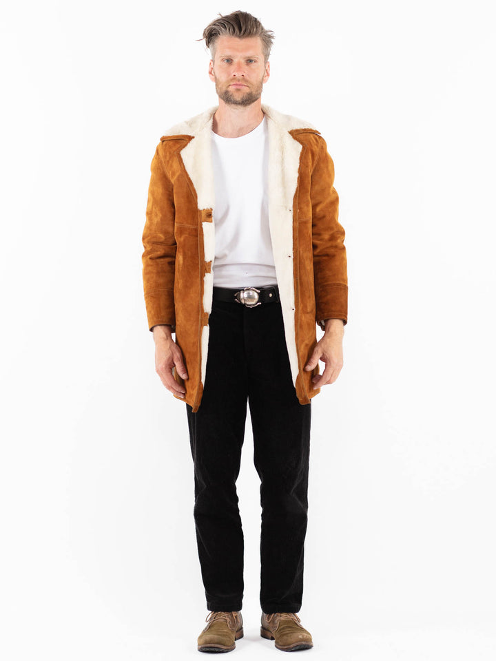 Vintage 90's Men Sheepskin Coat in BrownZ1860