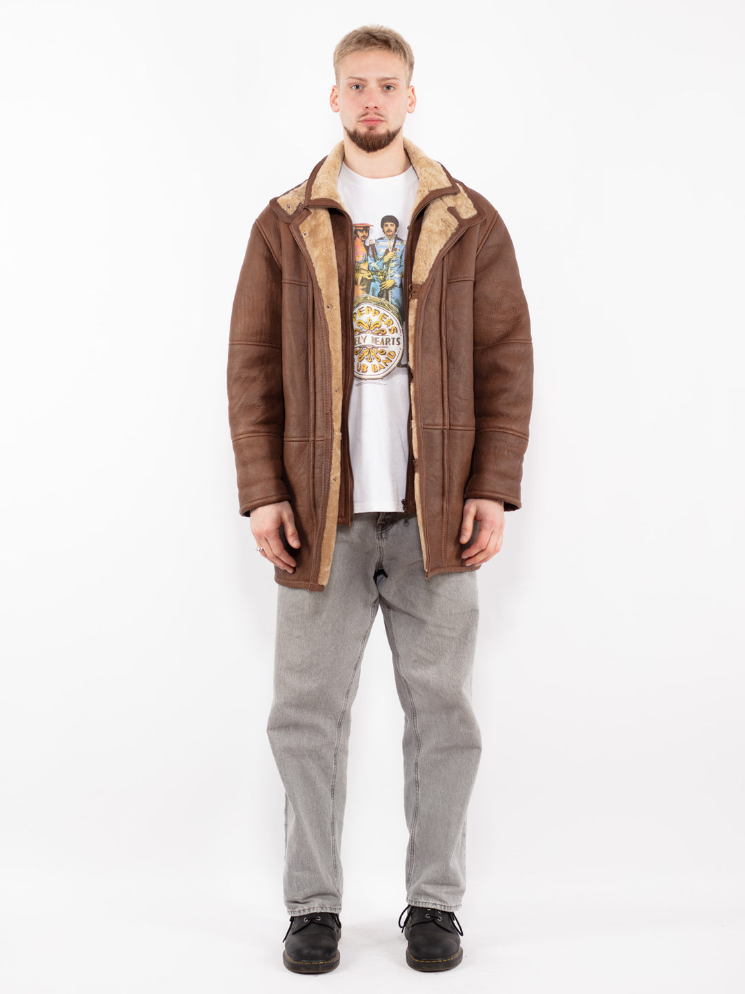 Vintage 90's Men Sheepskin Coat in Brown
