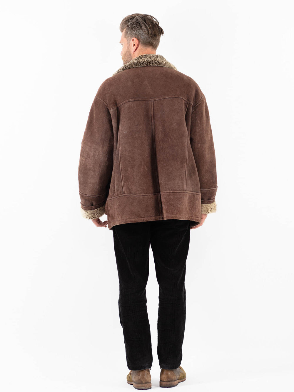 Vintage 90's Men Sheepskin Coat in BrownZ1866
