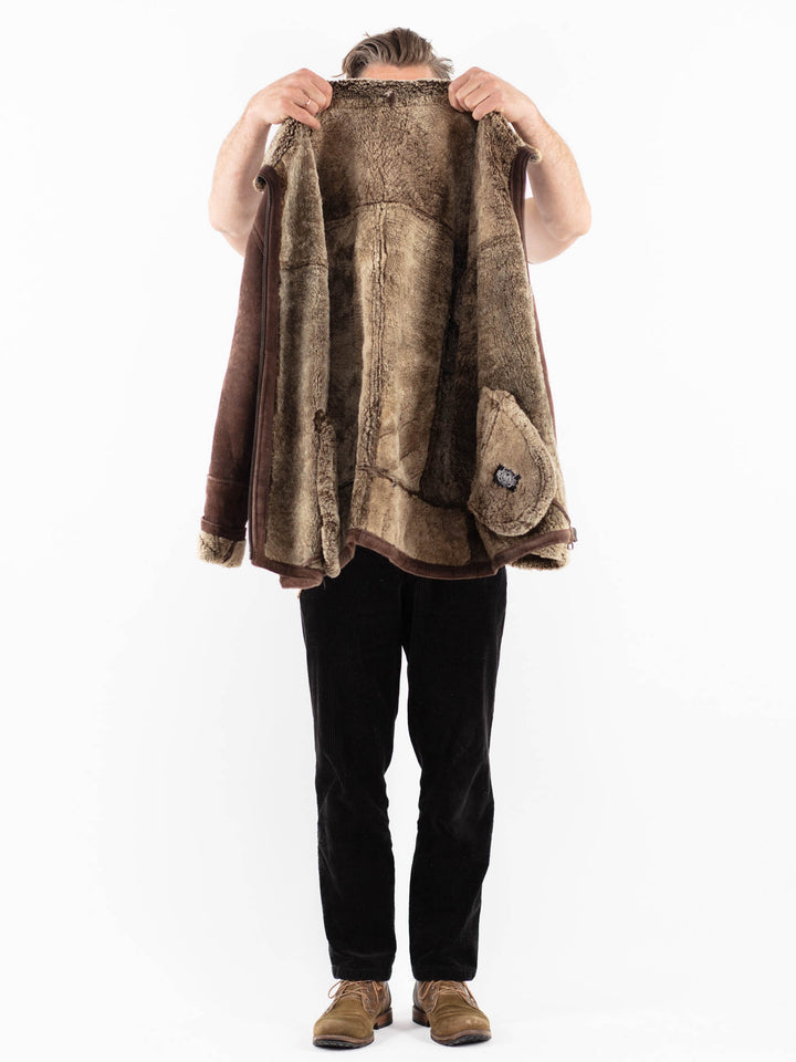 Vintage 90's Men Sheepskin Coat in BrownZ1866