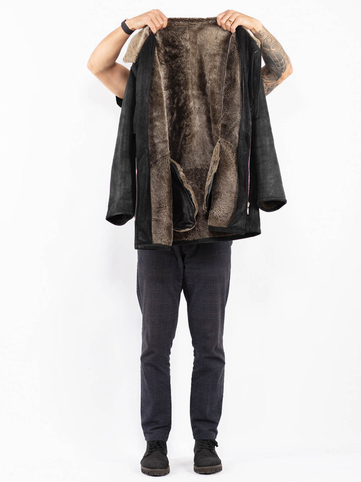 Vintage 90's Men Sheepskin Coat in BlackZ2410