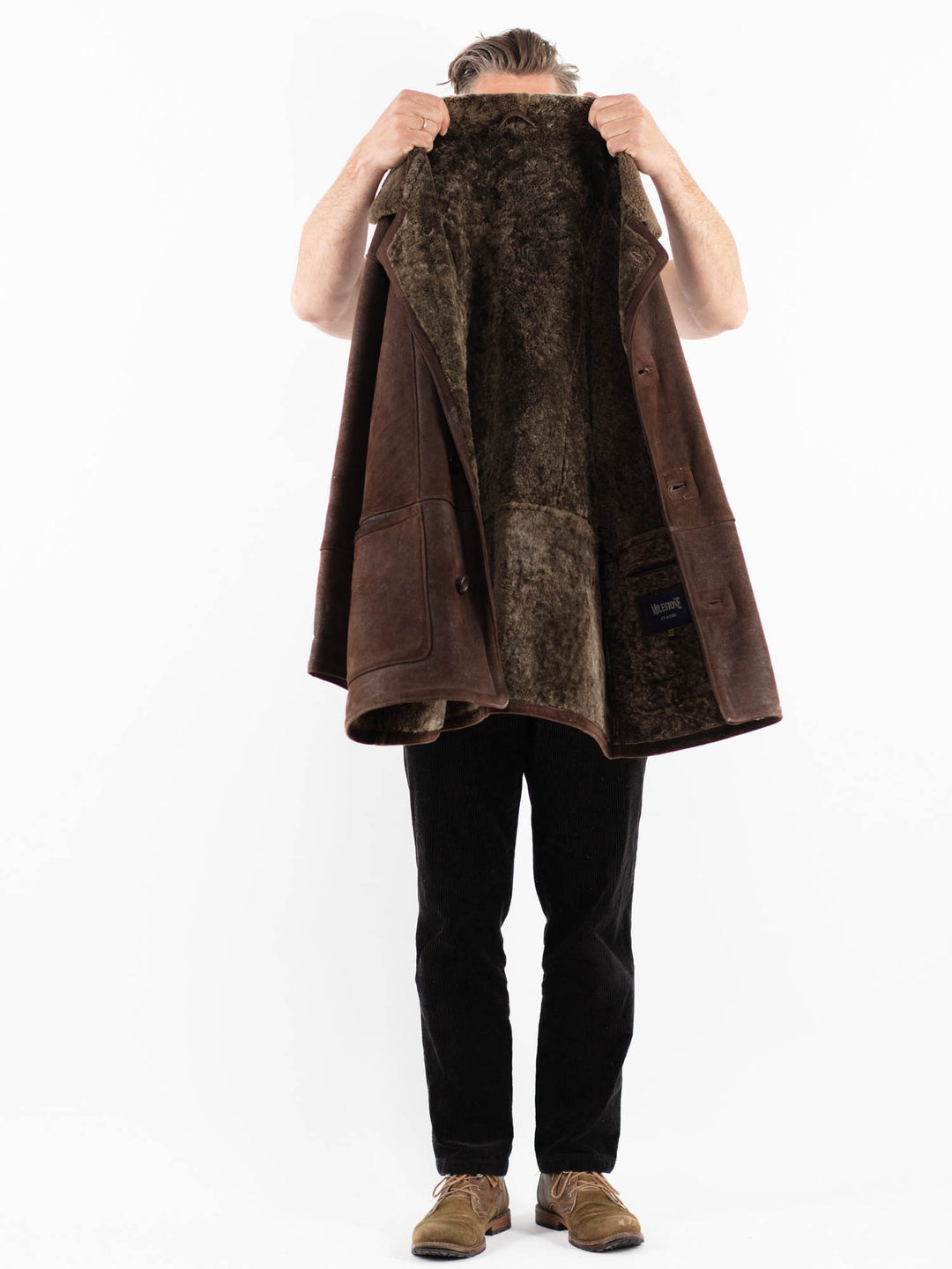 Vintage 90's Men Sheepskin Coat in BrownZ1874