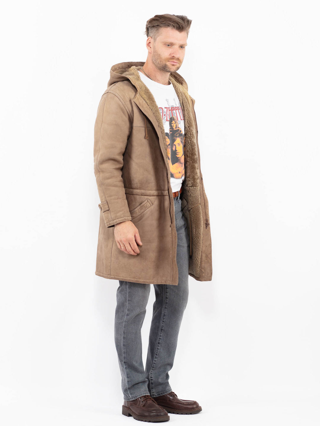 Vintage 90's Men Sheepskin Coat in BeigeZ2101