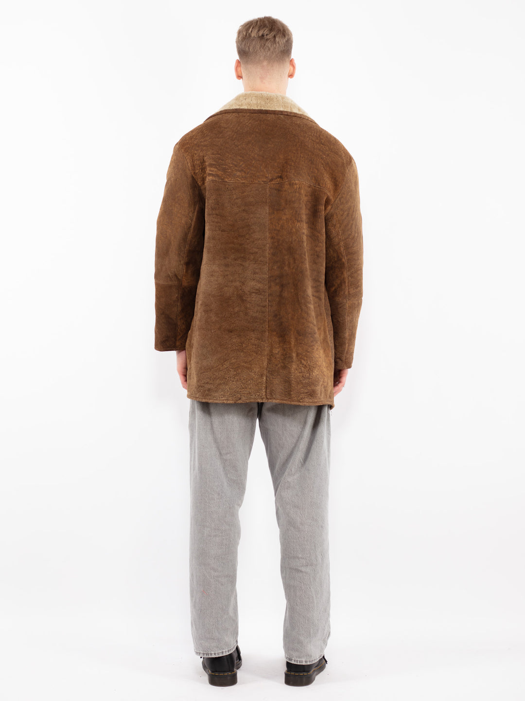 Vintage 90's Men Sheepskin Coat in Brown