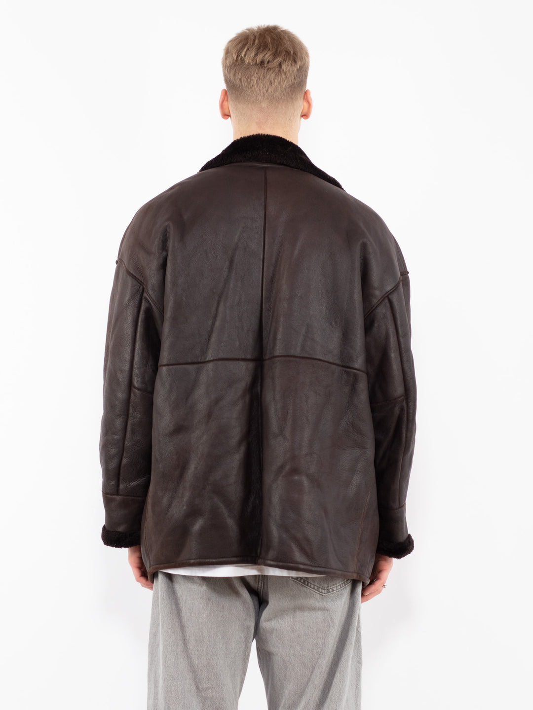 Vintage 90's Men Sheepskin Leather Coat in Brown