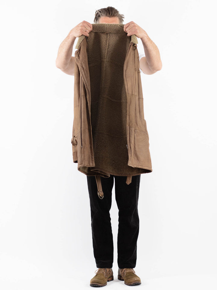Vintage 90's Men Sheepskin Coat in BeigeZ1889