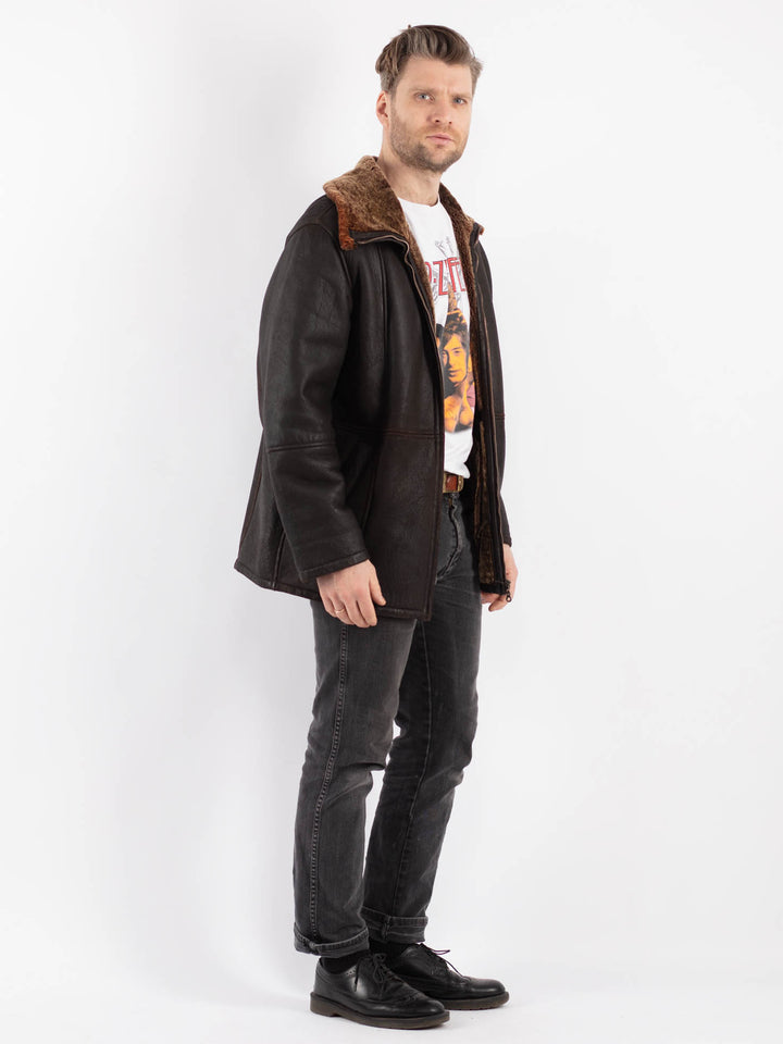 Vintage 90's Men Sheepskin Coat in BrownZ458