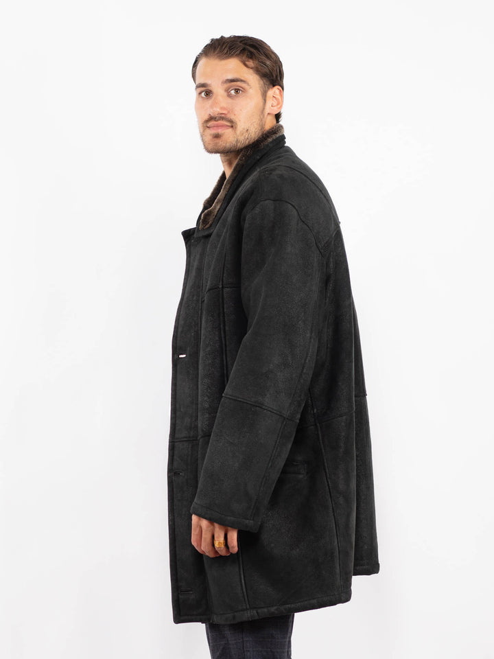 Vintage 90's Men Sheepskin Coat in BlackZ2237