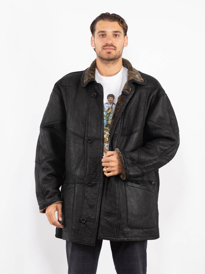 Vintage 90's Men Sheepskin Coat in BlackZ2238