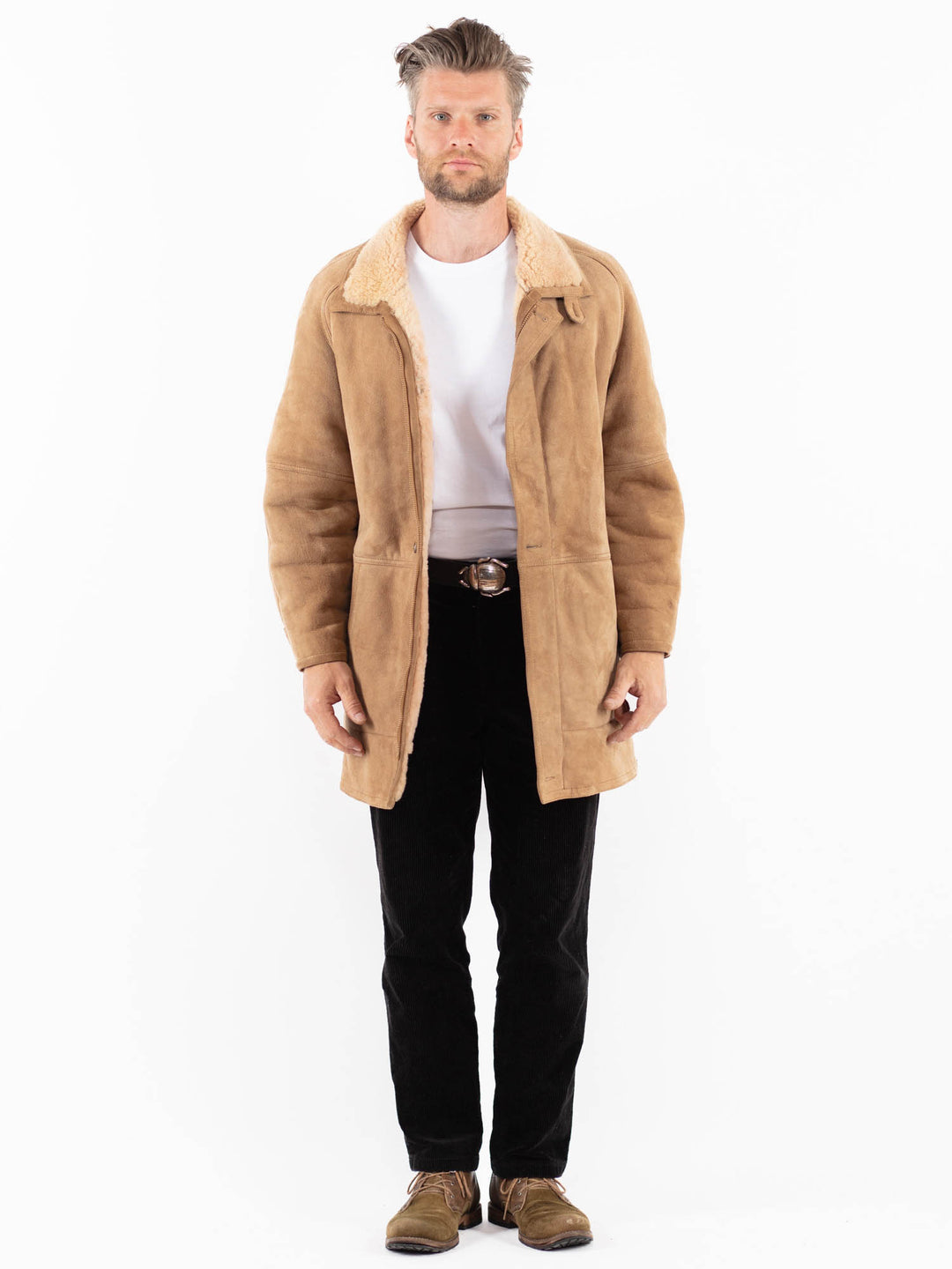 Vintage 90's Men Sheepskin Coat in BeigeZ1904