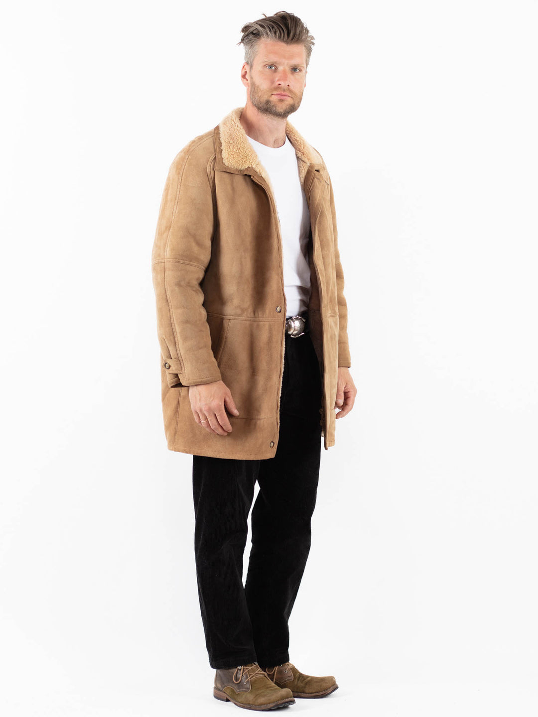 Vintage 90's Men Sheepskin Coat in BeigeZ1904