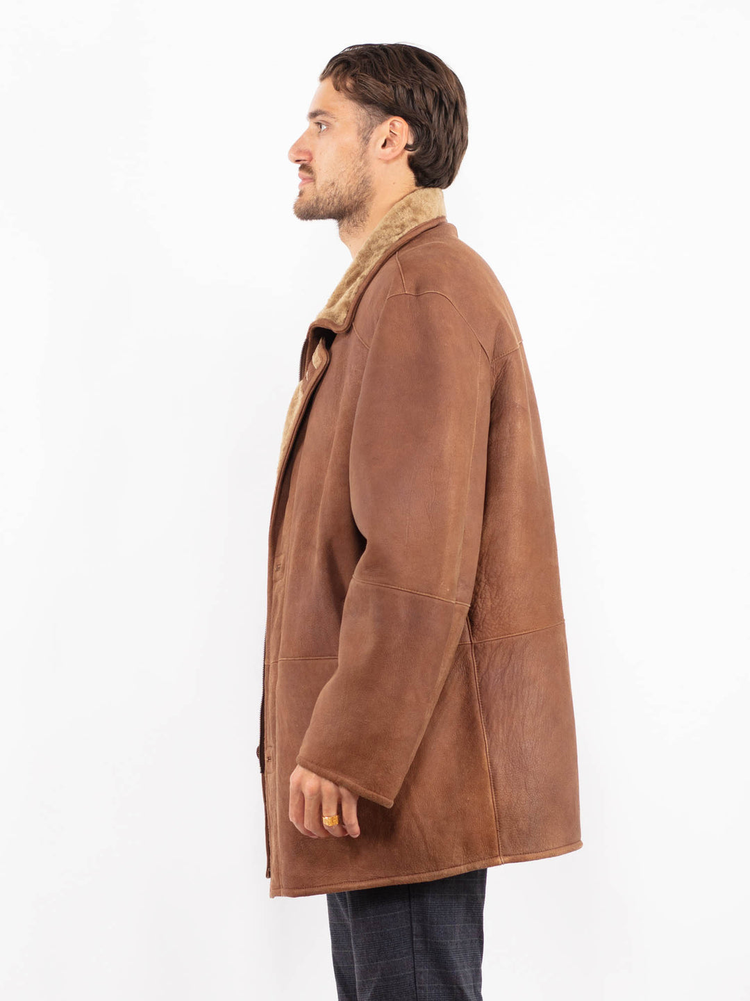 Vintage 90's Men Sheepskin Coat in BrownZ2253
