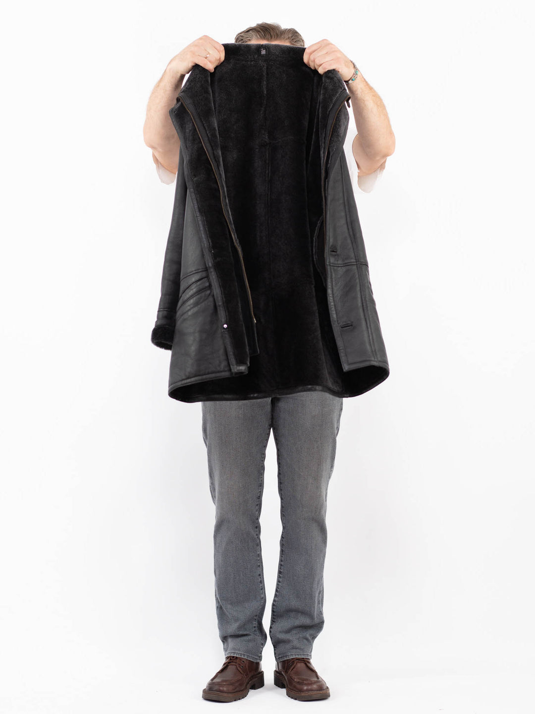 Vintage 90's Men Sheepskin Coat in BlackZ2143