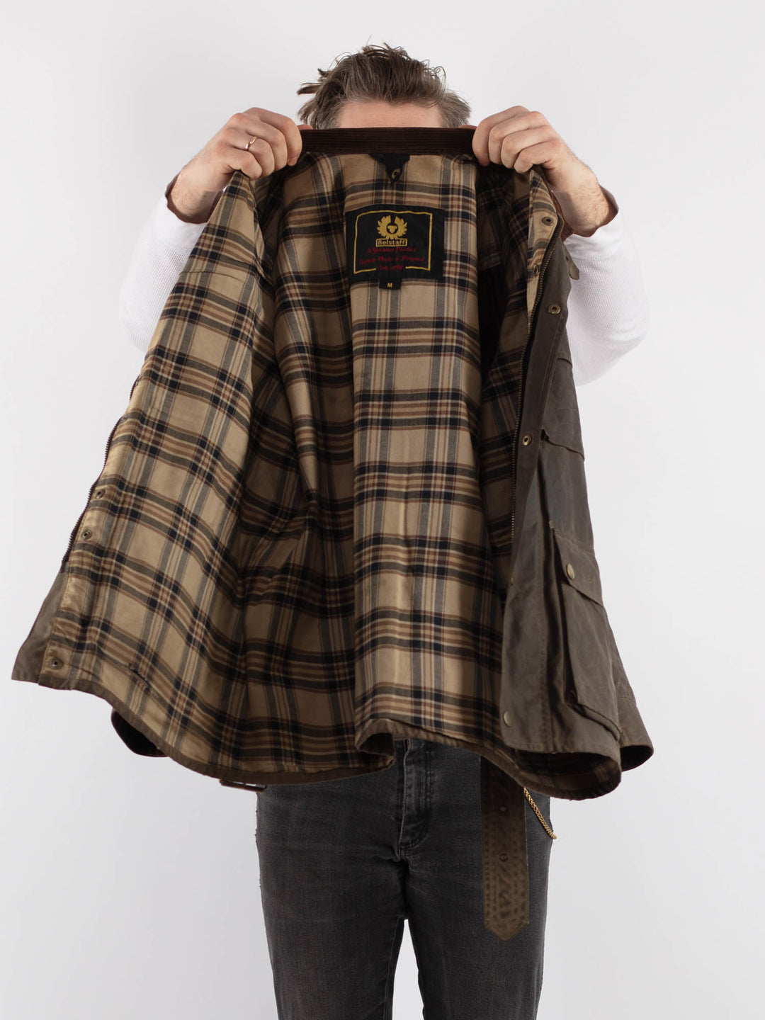 Vintage 90's Men Waxed Canvas Jacket in BrownZ680