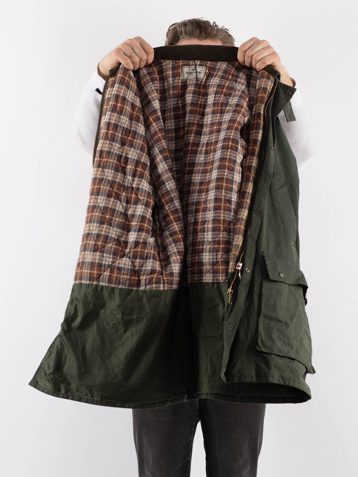 Vintage 90's Men Waxed Canvas Jacket in GreenZ917