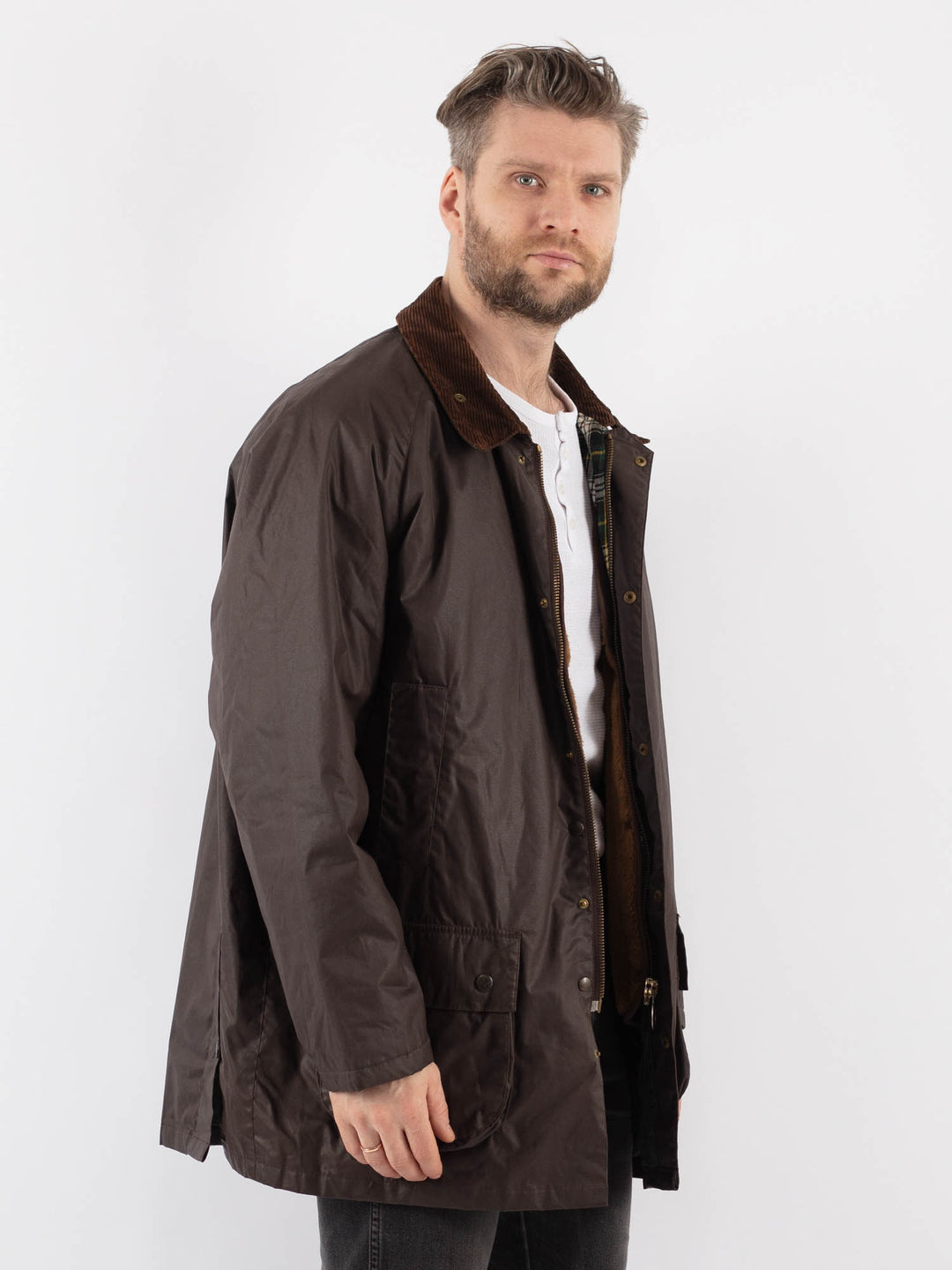 Vintage 90's Men Waxed Canvas Jacket in BrownZZ885