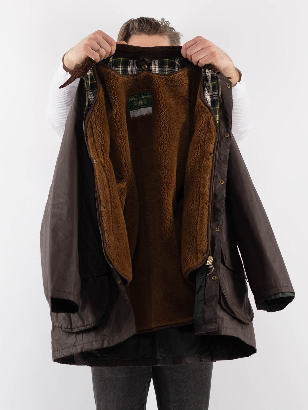 Vintage 90's Men Waxed Canvas Jacket in BrownZZ885