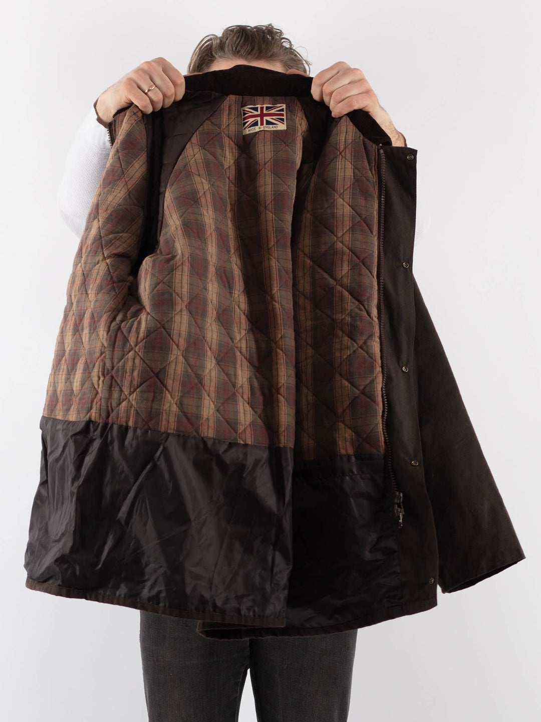 Vintage 90's Men Waxed Canvas Jacket in BrownZ890