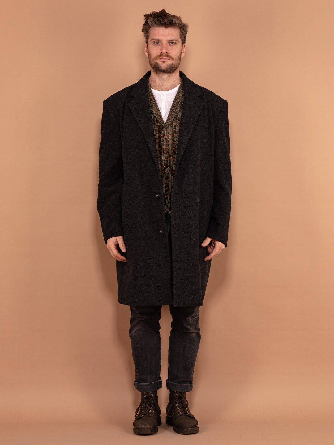 Vintage 90's Men Wool Blend Coat in Dark Grey - NorthernGrip