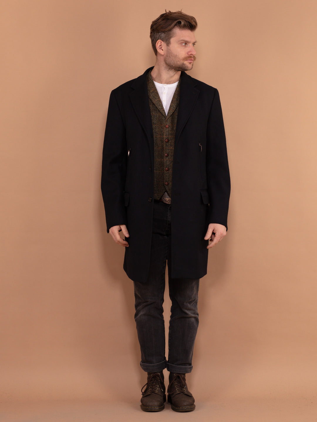 Vintage 90's Men Wool Blend Coat in Navy Blue - NorthernGrip