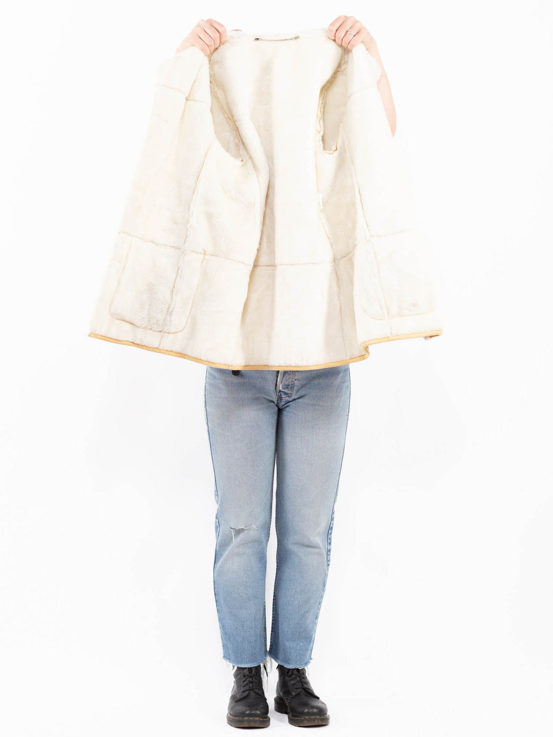 Vintage 90's Women Faux Sheepskin Coat in YellowA0516