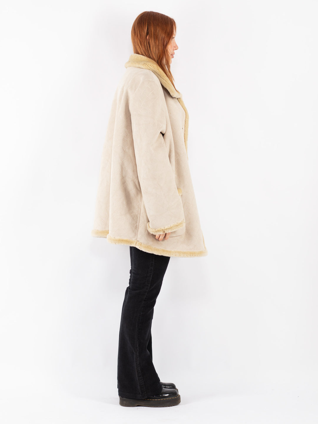 Vintage 90's Women Faux Sheepskin Coat in Beige
