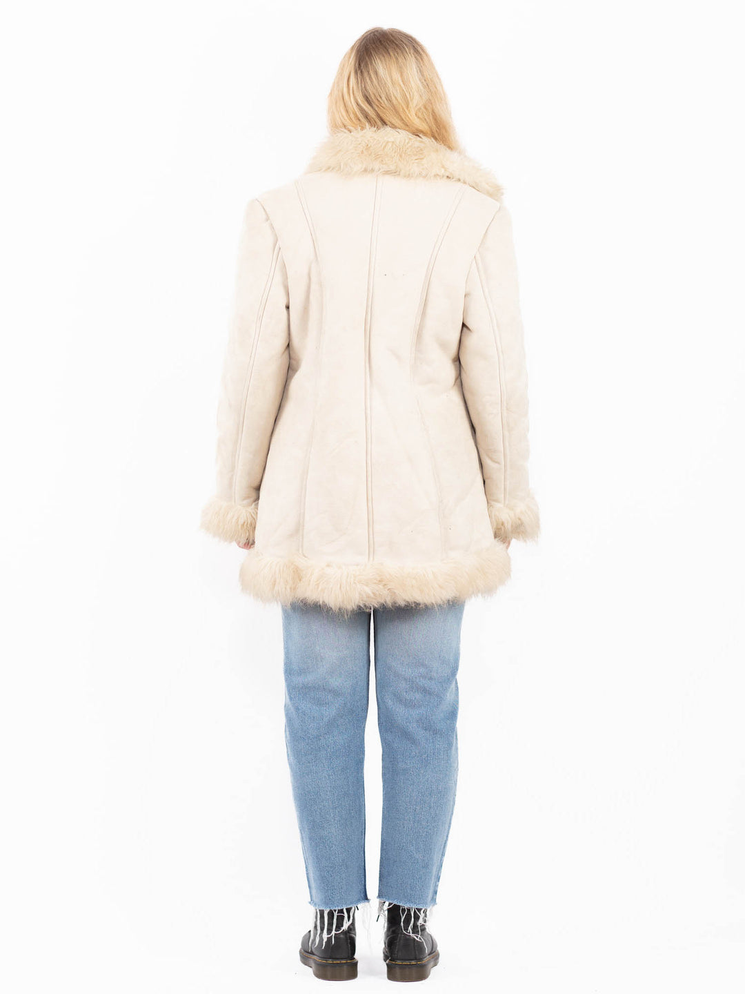 Vintage 90's Women Faux Sheepskin Coat in BeigeA0523