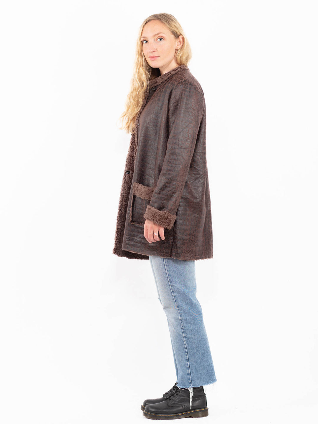 Vintage 90's Women Faux Sheepskin Coat in BrownA0528