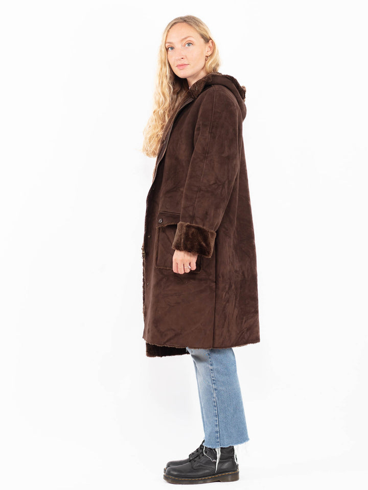 Vintage 90's Women Faux Sheepskin Coat in BrownA0545