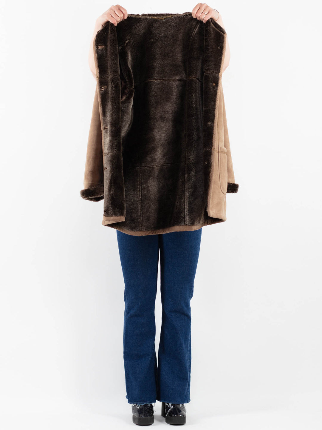 Vintage 90's Women Faux Sheepskin Coat in BeigeV9903