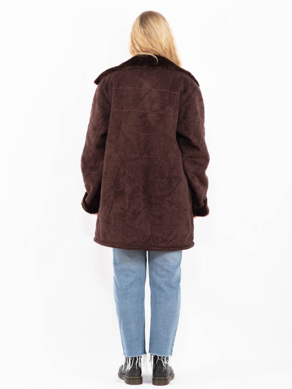 Vintage 90's Women Faux Sheepskin Coat in BrownA0559