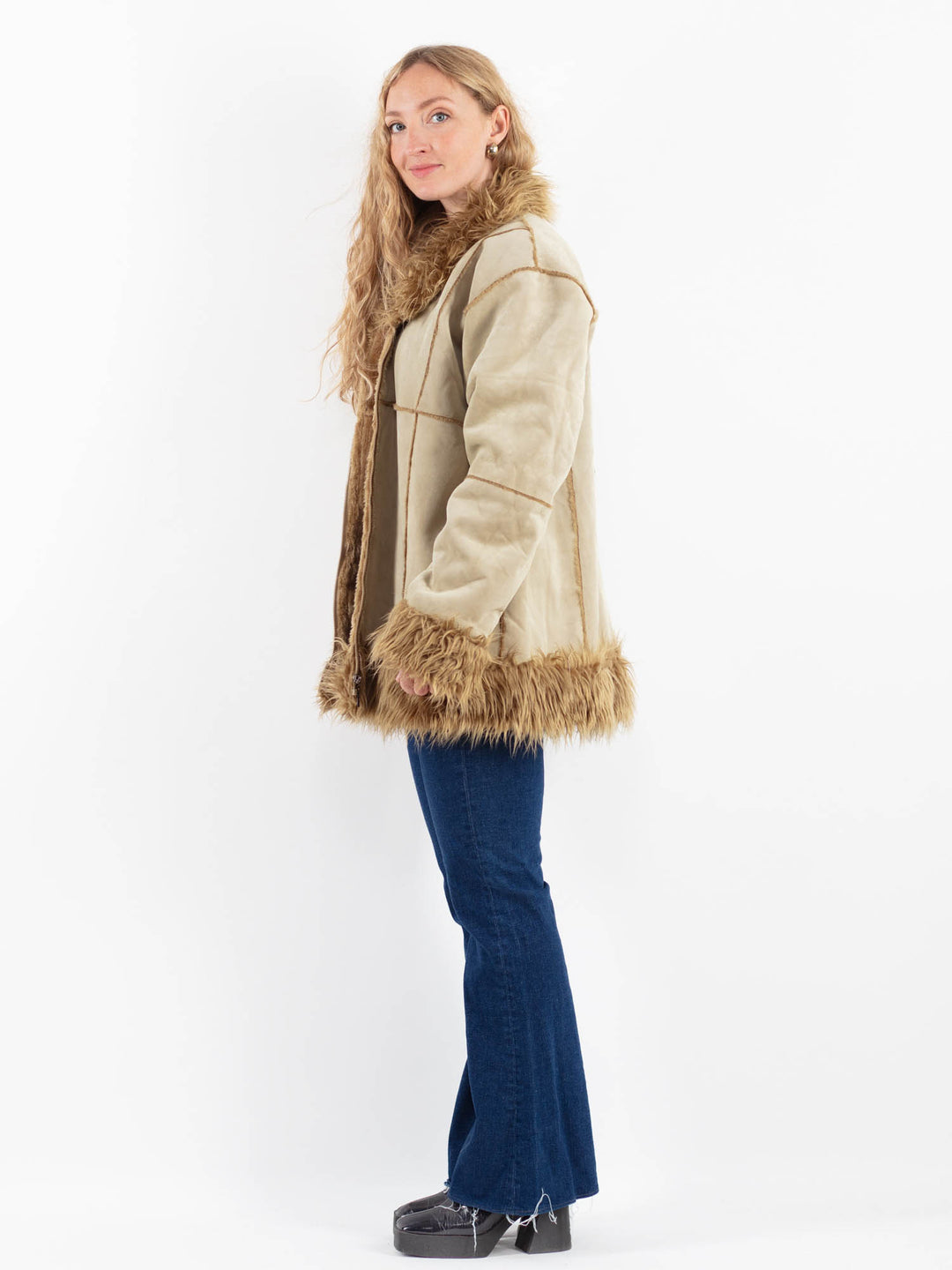 Vintage 90's Women Faux Sheepskin Coat in BeigeV9911