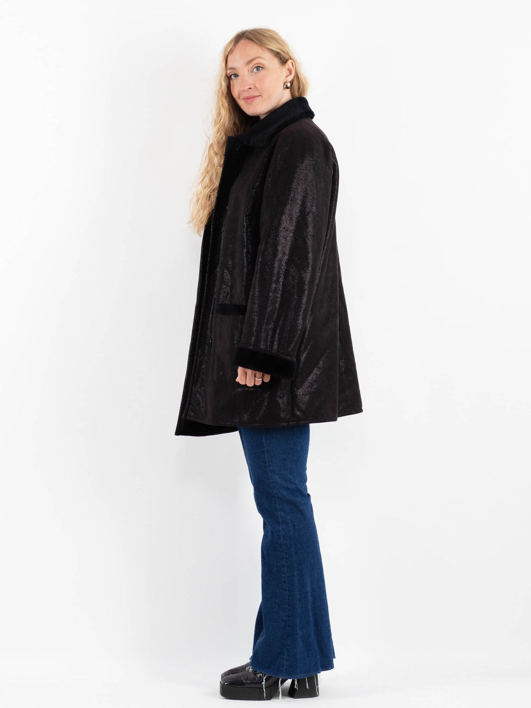 Vintage 90's Women Faux Sheepskin in BlackV9918