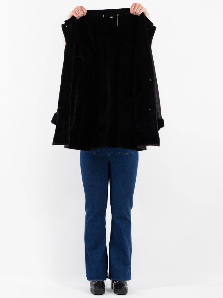 Vintage 90's Women Faux Sheepskin in BlackV9918