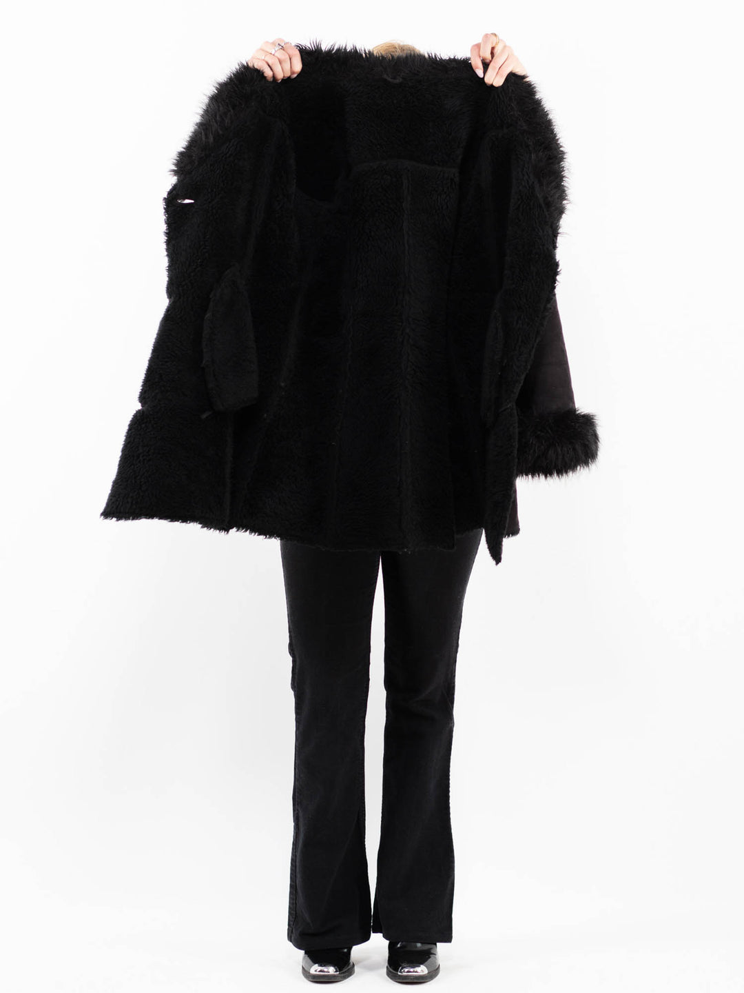 Vintage 90's Women Faux Sheepskin in BlackA0213