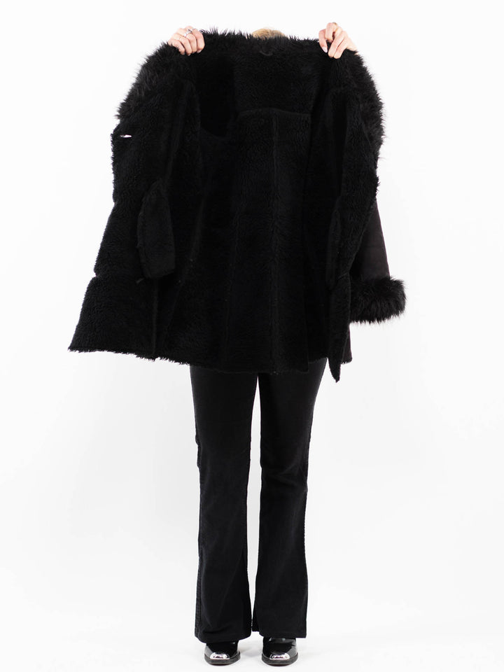 Vintage 90's Women Faux Sheepskin in BlackA0213
