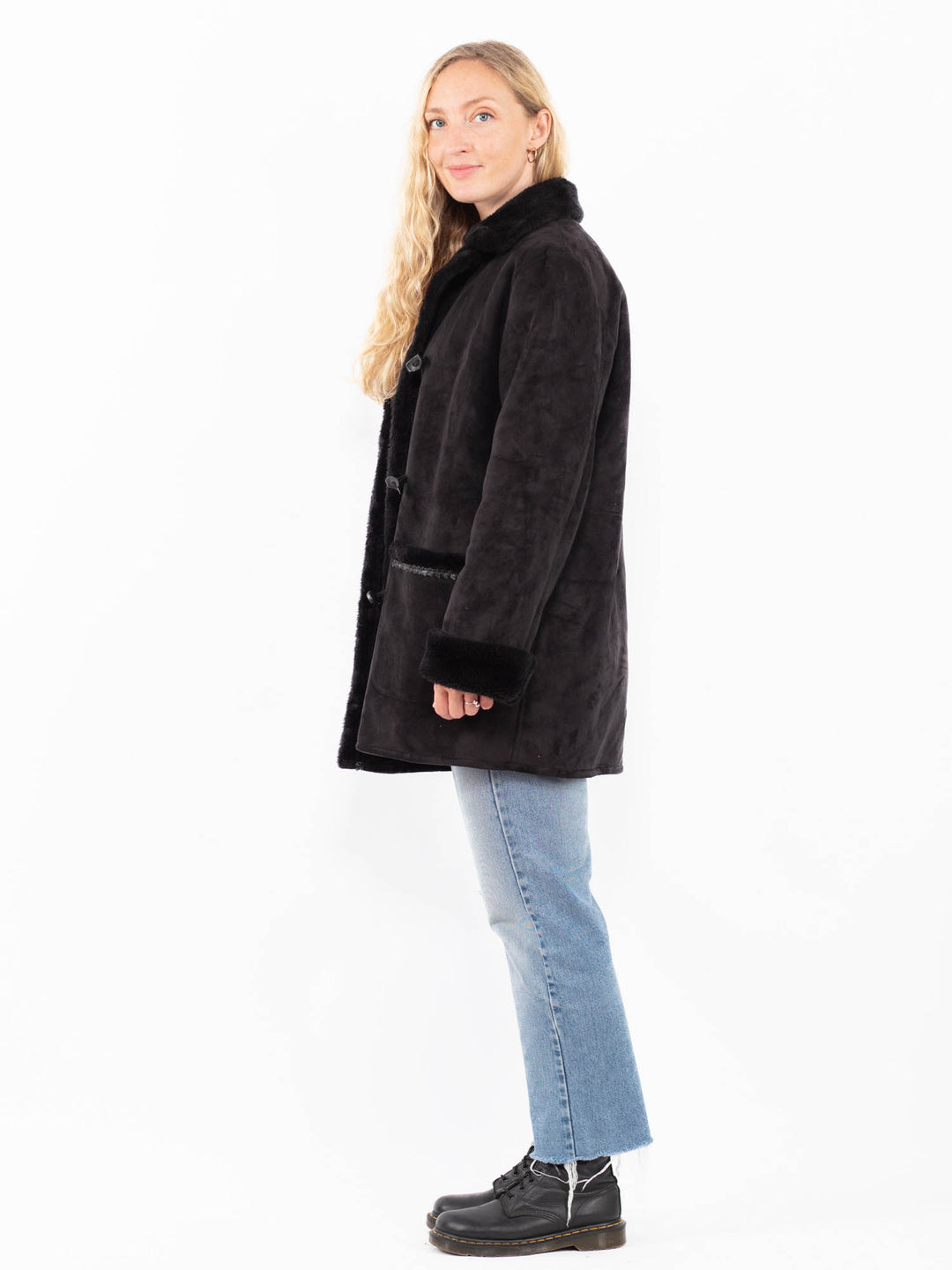 Vintage 90's Women Faux Sheepskin in BlackA0577