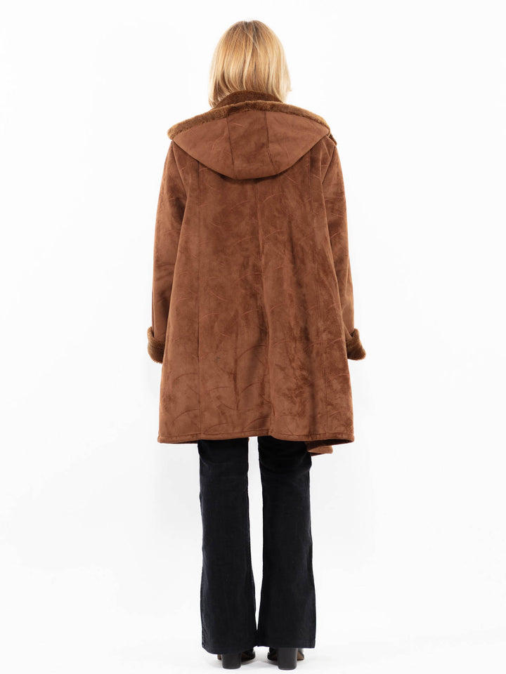 Vintage 90's Women Faux Sheepskin Coat in BrownA0225