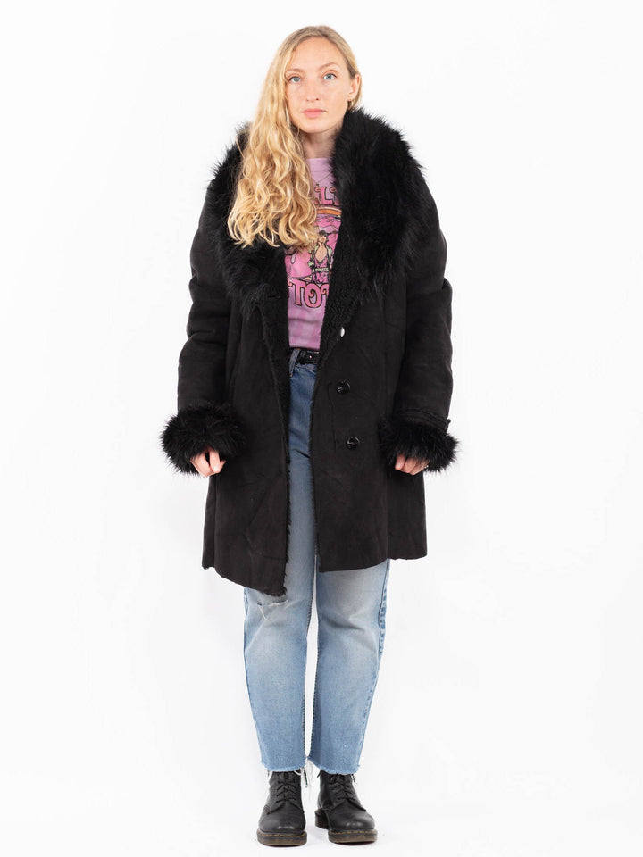 Vintage 90's Women Faux Sheepskin Coat in BlackA0583