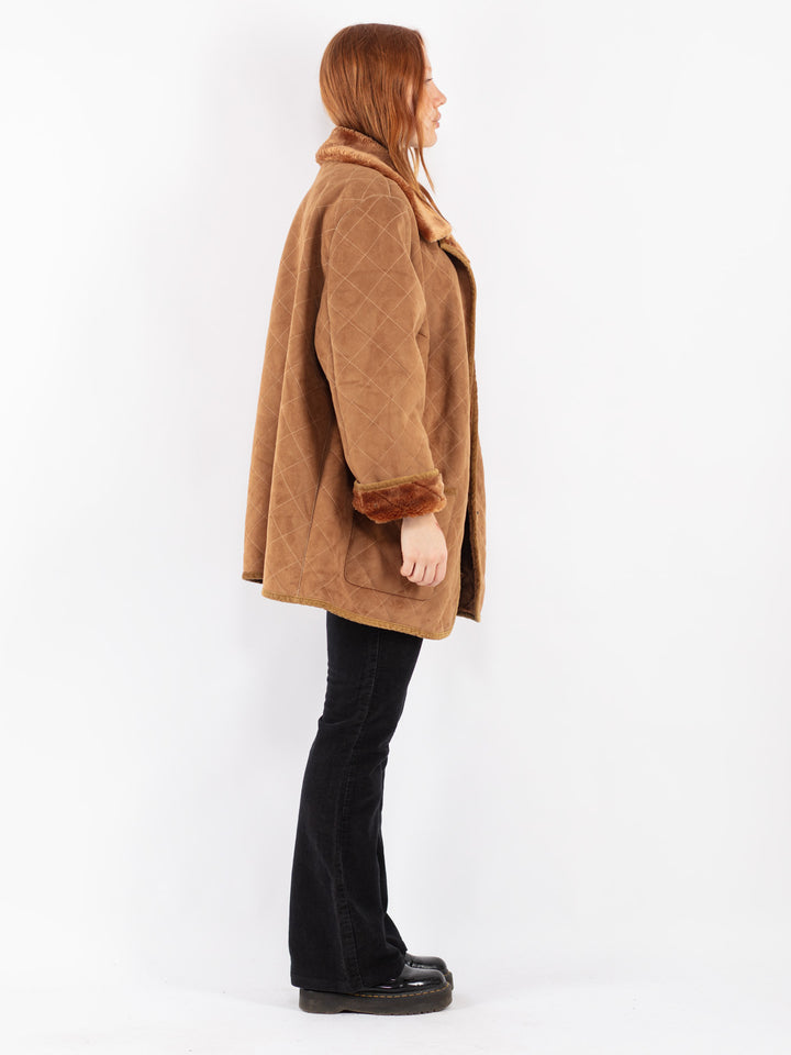 Vintage 90's Women Faux Sheepskin Coat in Beige