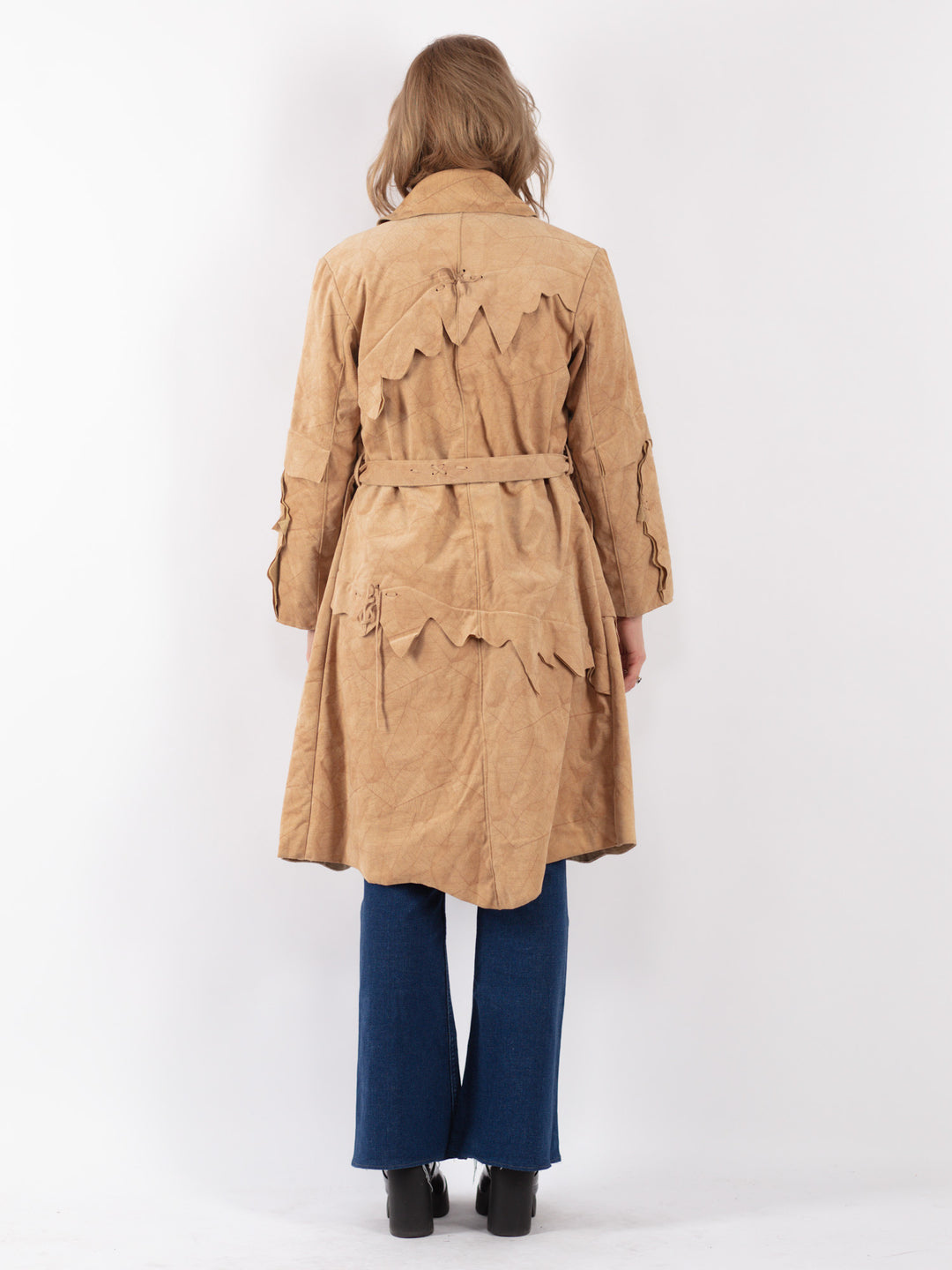 Vintage 90's Women Suede Coat in Beige