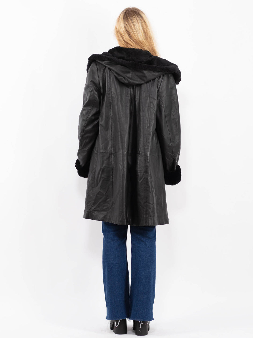 Vintage 90's Women Leather Coat in BlackA0424