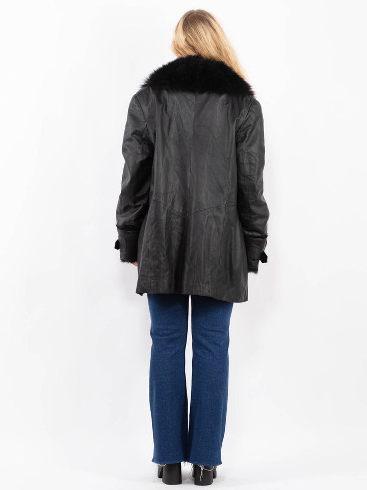 Vintage 90's Women Leather Coat in BlackA0464