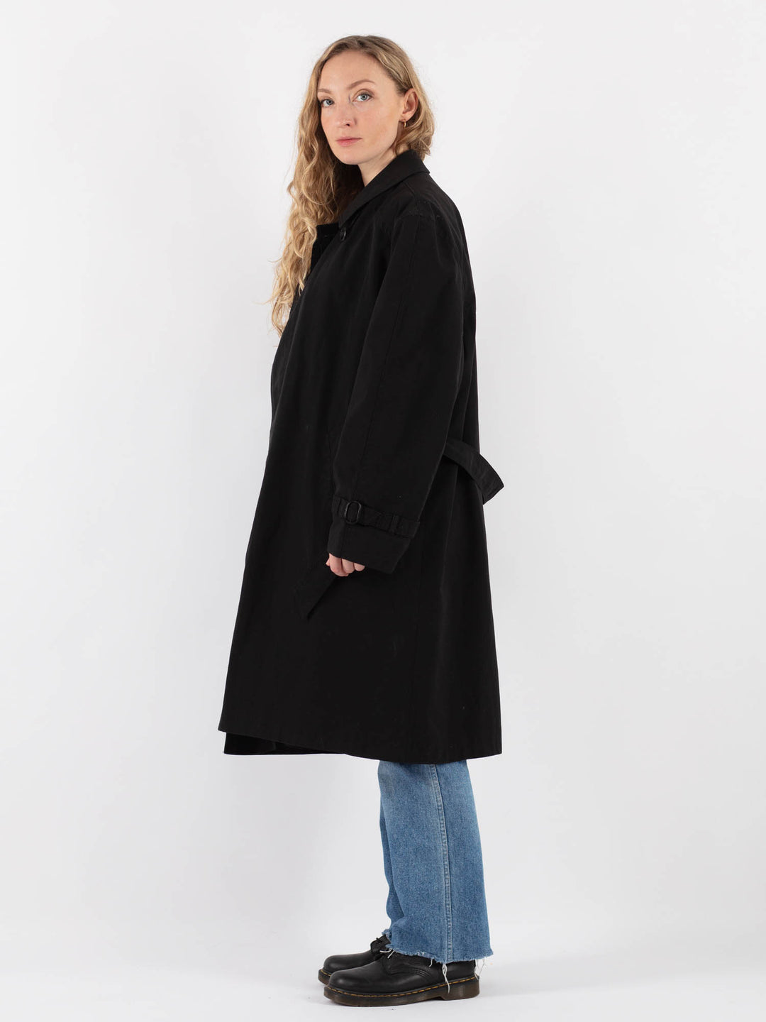 Vintage 90's Women Mac Coat in BlackV9345
