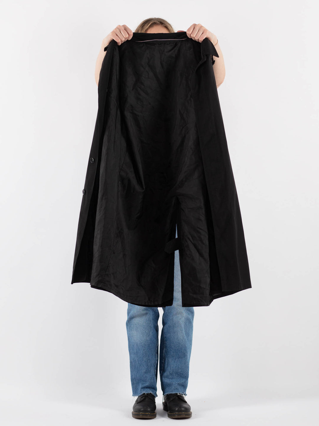 Vintage 90's Women Mac Coat in BlackV9345