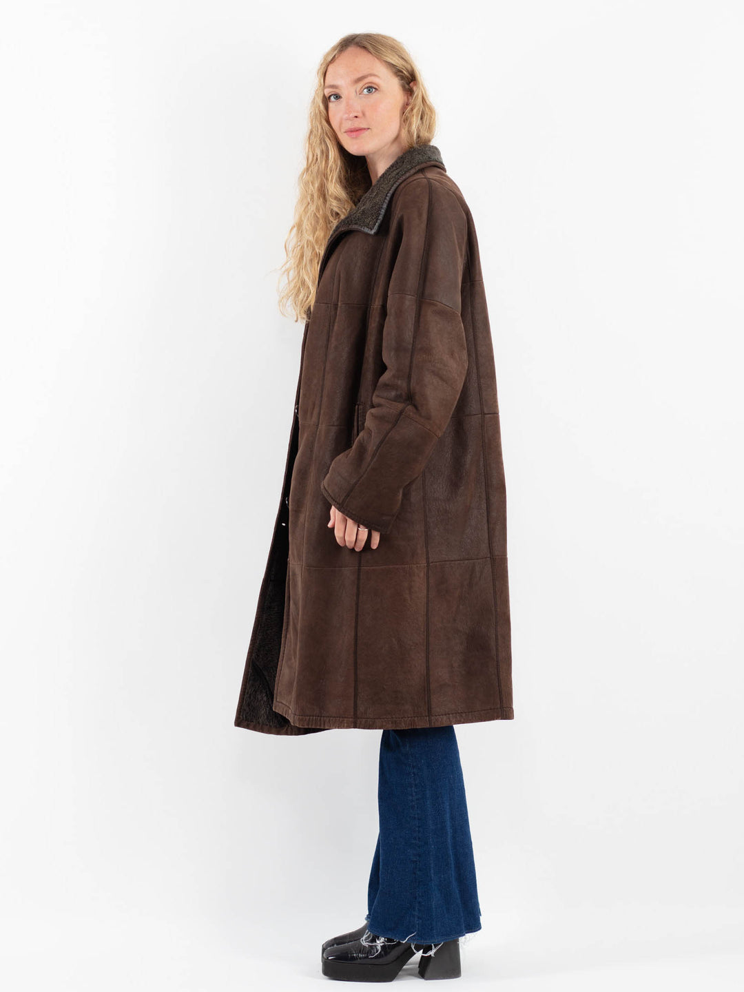 Vintage 00's Women Sheepskin Coat in BrownV9844