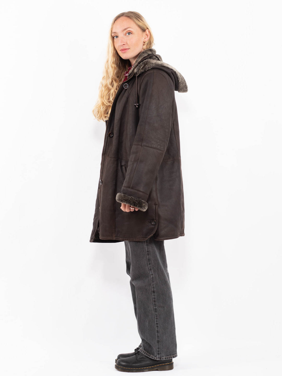 Vintage 90's Women Sheepskin Coat in BrownA0590