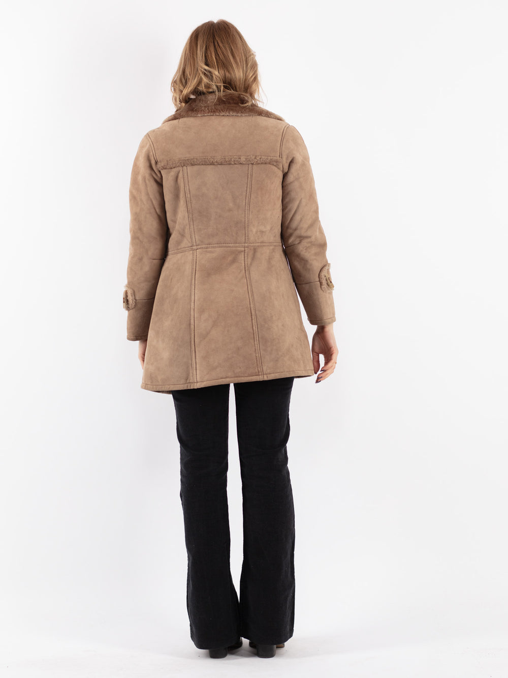 Vintage 90's Women Sheepskin Coat in Beige